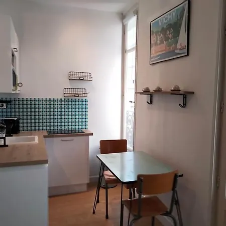 Le Saint Louis - Hypercentre - Opera - Proche Parcs Apartment