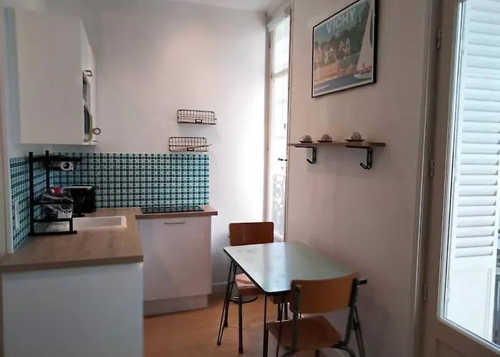 Le Saint Louis - Hypercentre - Opera - Proche Parcs Apartament